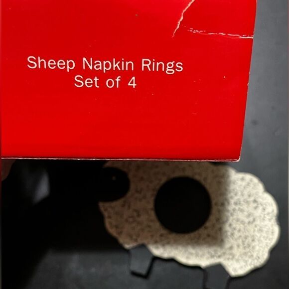 Avon Sheep Napkin Rings set of 4 - Picture 3 of 3